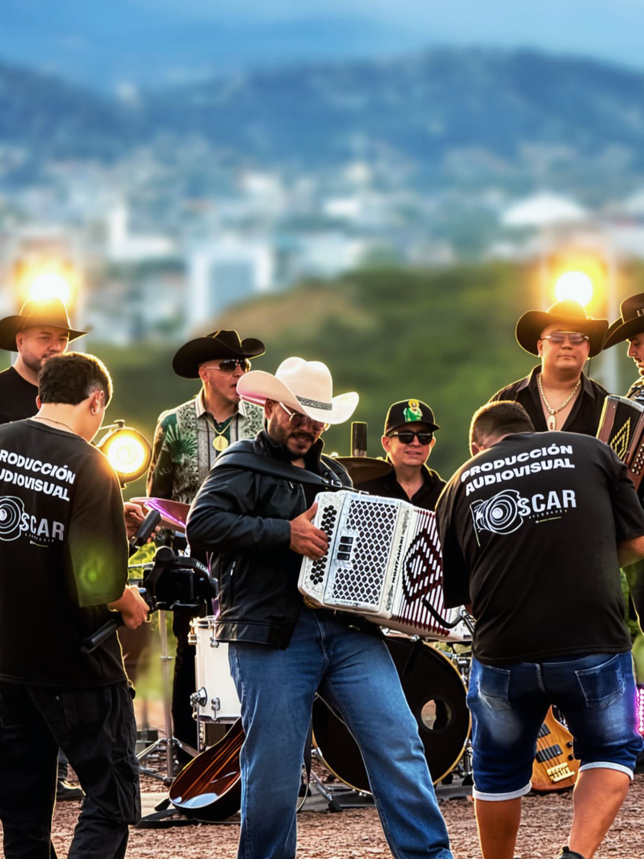 Presentación oficial de la banda